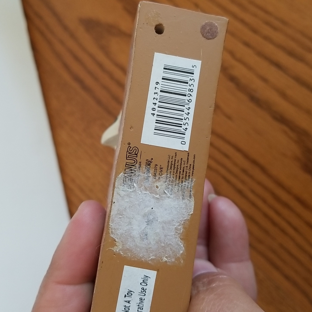 Jim Shore Snoopy Peanuts Love - Picture 9 of 10